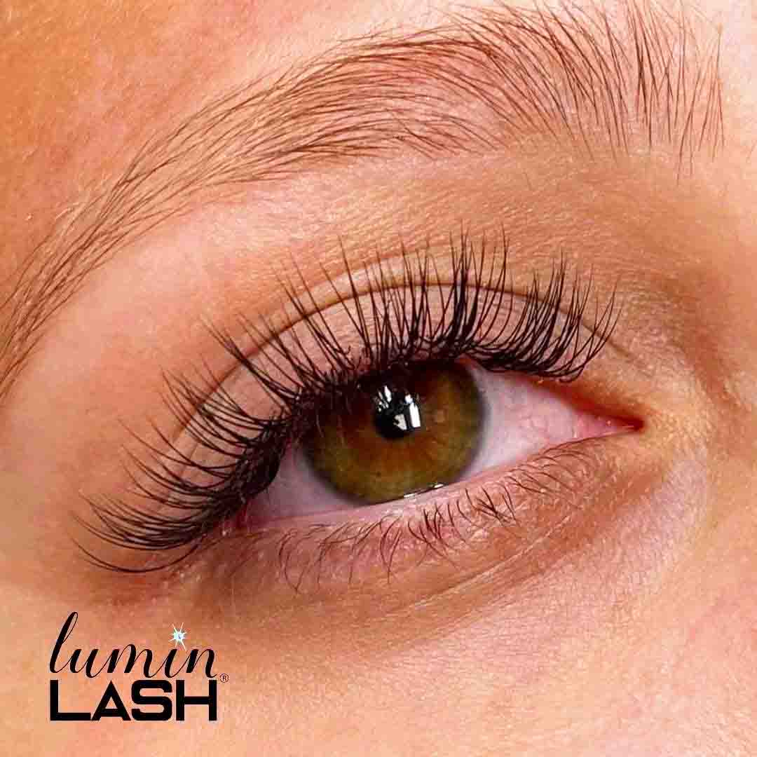 Classic EyeLash Extensions Missouri City Texas