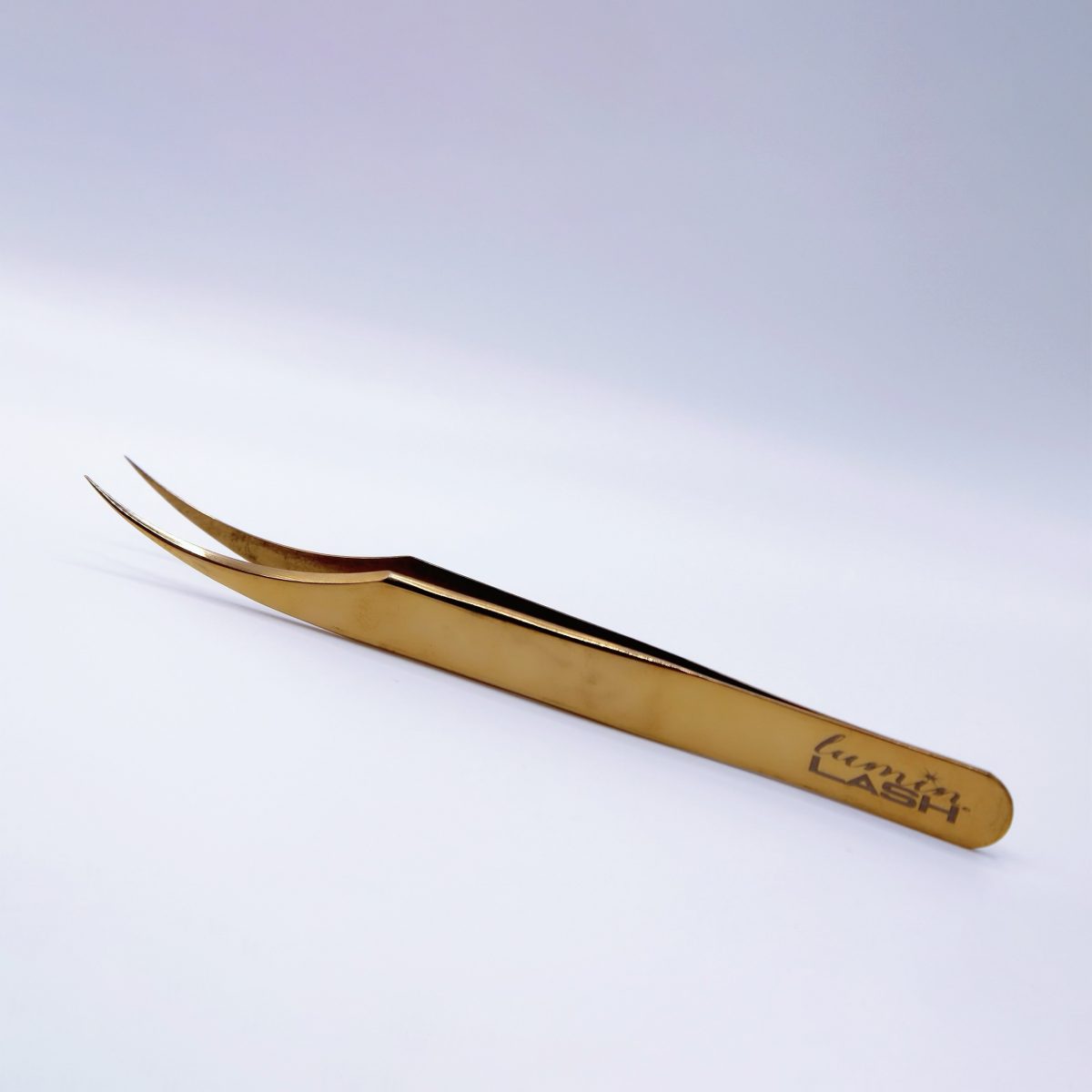 Isolation Gold Curved Tweezer